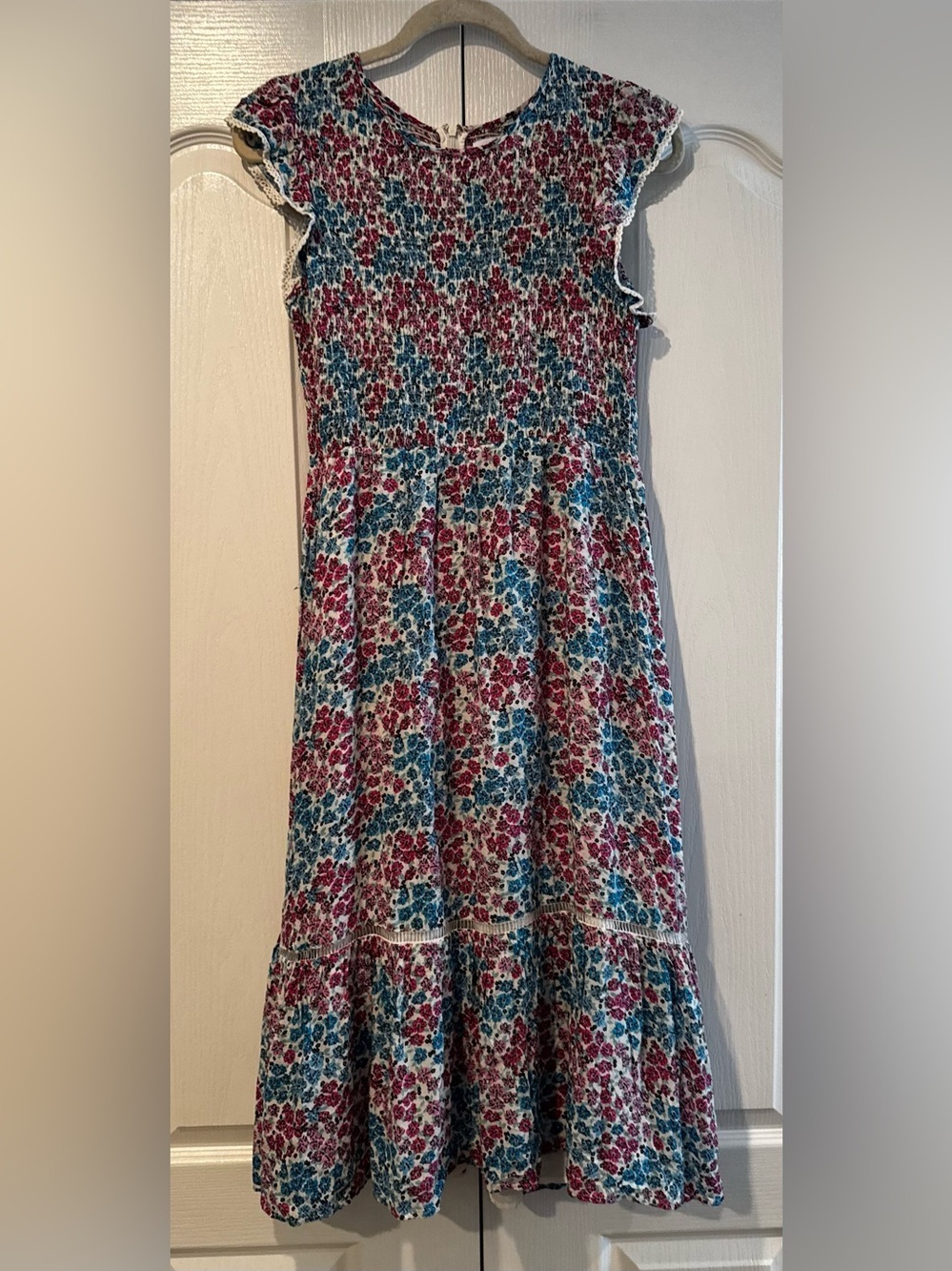 Lost + Wander Blue & Pink Floral Smocked Midi Dress - Size M - Picture 2 of 4